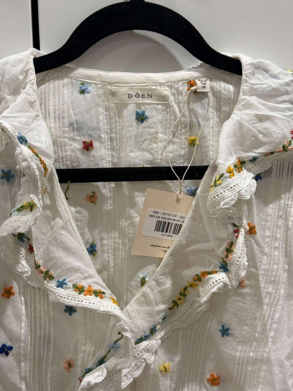 DOEN size M Hettie Embroidered Ruffle Top - Picture 3 of 7